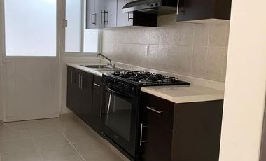 Casa en venta en Fraccionamiento Residencial  Puerta de Piedra 38115  Celaya Guanajuato