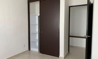 Casa en venta en Fraccionamiento Residencial  Puerta de Piedra 38115  Celaya Guanajuato