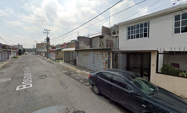 CASA EN VENTA EN BOSQUES DE HACIENDA CUAUTITLAN IZCALLI DE REMATE