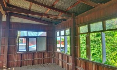 A1-0171 ขายบ้านครึ่งตึกครึ่งไม้ ตำบลโนนศิลาเลิง อำเภอฆ้องชัย กาฬสินธุ์ (โปรโมชั่นจนถึงวันที่ 30 ธันวาคม 2568)