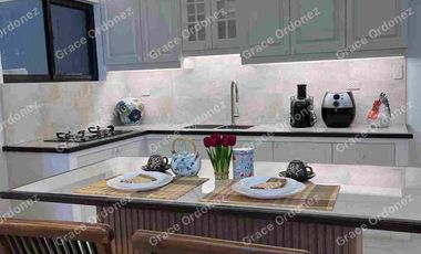 5 bedrooms with swimming pool & bar