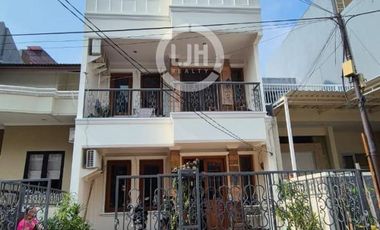 JUAL CEPAT dan MURAH Rumah Bagus Siap Huni di Kelapa Gading, Jakarta Utara