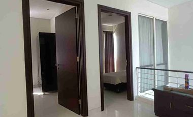 Disewakan Rumah Murah full furnished Graha Famili dekat pakuwon mall