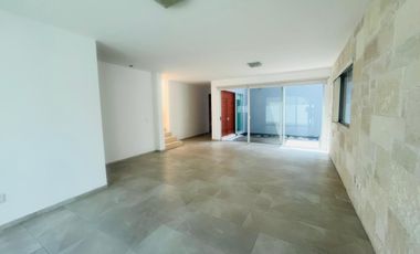 Casa en renta – Fraccionamiento El Manantial (mantenimiento incluido)