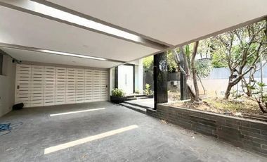 Disewakan rmh bagus full furnish graha family