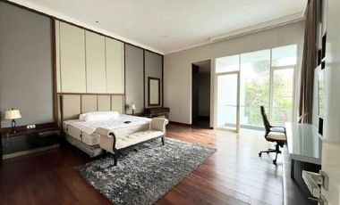 Disewakan rmh bagus full furnish graha family