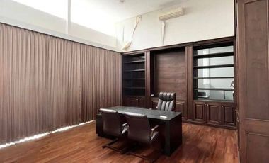 Disewakan rmh bagus full furnish graha family