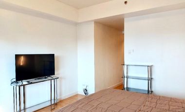 Condo for Rent in Rockwell, Makati City at One Rockwell