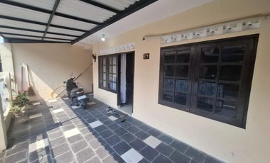 MURAH CANTIK !! Rumah Duren Sawit Akses 2 Mobil Komplek Kimia Farma IKIP Jakarta Timur