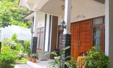 RUMAH LUAS SIAP HUNI DEKAT KAMPUS UII JAKAL