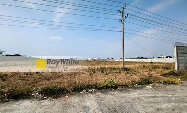 Tanah Industri Sudah Padat Tembok Keliling Di Brebes Jawa Tengah