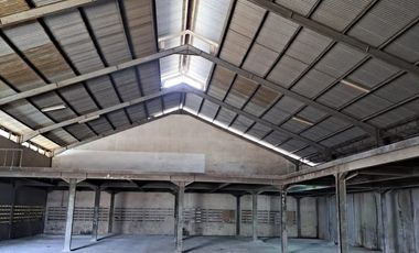 GUDANG KEBAYORAN LAMA JAKARTA SELATAN