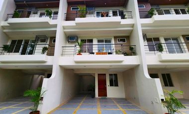 Near C5 Three Storey Townhouse for Sale in Merville Village Paranaque  - JB