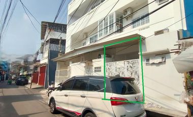 TOKO GROGOL KONDISI BARU BERSIH COCOK UNTUK LAUNDRY, FLORIST JAKARTA BARAT