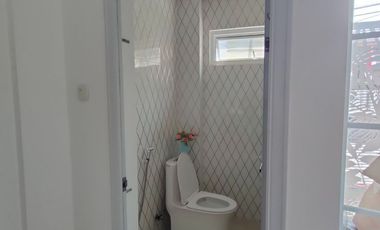 TOKO GROGOL KONDISI BARU BERSIH COCOK UNTUK LAUNDRY, FLORIST JAKARTA BARAT