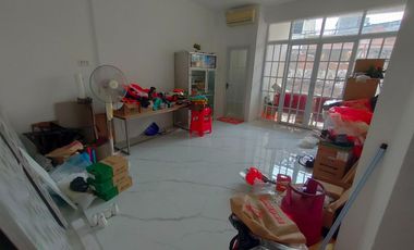 TOKO GROGOL KONDISI BARU BERSIH COCOK UNTUK LAUNDRY, FLORIST JAKARTA BARAT