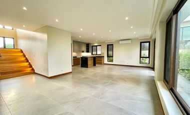 Alabang West Village, 3 Storey House and Lot for Sale in Las Pinas City