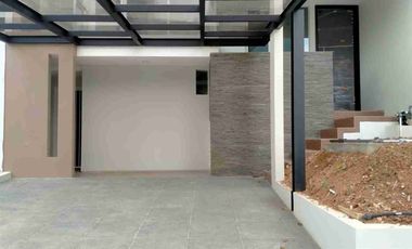 Dijual cepat Rumah 2.5 lantai di Citra Garden 8, Kalideres, Jakarta barat.