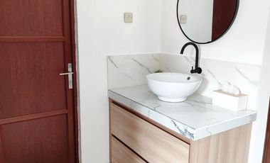 house in Mumbul Nusa Dua, furnished, spacious terrace, near the toll road