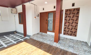 house in Mumbul Nusa Dua, furnished, spacious terrace, near the toll road
