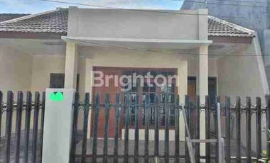 RUMAH SIAP HUNI 1 LANTAI MANYAR DEKAT UNTAG MERR GALAXY MALL TENGAH KOTA NGINDEN KLAMPIS NGAGEL GUBENG UNAIR