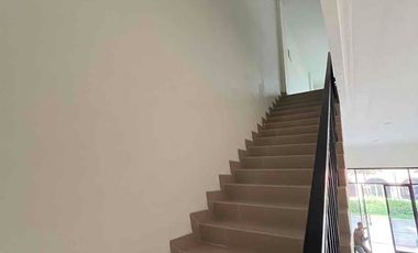 Disewakan cepat ruko Osaka PIK2 3LT standar