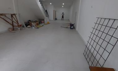 DISEWA RUKO PLUIT BARAT, PENJARINGAN, JAKARTA UTARA, 120 m2, 2 LANTAI.
