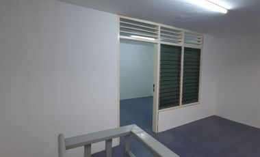 DISEWA RUKO PLUIT BARAT, PENJARINGAN, JAKARTA UTARA, 120 m2, 2 LANTAI.