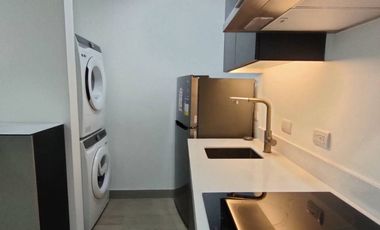 1BR IN CENTURY SPIRE, MAKATI CITY, 56.04SQM