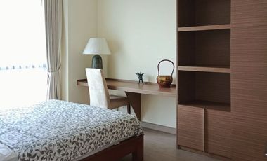 Apartemen 1Park Avenue Tower Queen Middle Floor 2BR + Studyroom Siap Huni