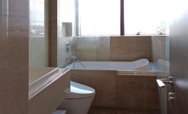 Apartemen 1Park Avenue Tower Queen Middle Floor 2BR + Studyroom Siap Huni