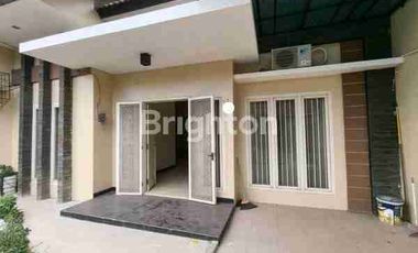 RUMAH BAGUS KLAMPIS MINIMALIS DKT TENGAH KOTA MANYAR NGAGEL NGINDEN KAMPUS ITS UNAIR UNTAG GALAXY MALL MERR