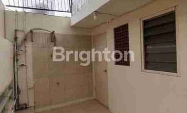 RUMAH BAGUS KLAMPIS MINIMALIS DKT TENGAH KOTA MANYAR NGAGEL NGINDEN KAMPUS ITS UNAIR UNTAG GALAXY MALL MERR