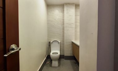 For Sale 2 Storey House & Lot 4BR in Woodland Hills Silangan San Mateo Rizal. KSA