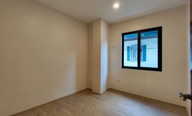 For Sale 2 Storey House & Lot 4BR in Woodland Hills Silangan San Mateo Rizal. KSA