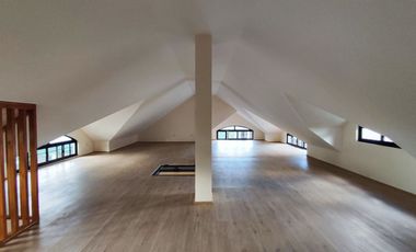 For Sale 2 Storey House & Lot 4BR in Woodland Hills Silangan San Mateo Rizal. KSA