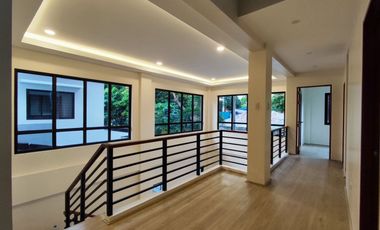 For Sale 2 Storey House & Lot 4BR in Woodland Hills Silangan San Mateo Rizal. KSA