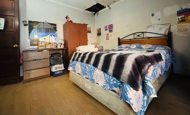 Se Vende Amplia Casa Con Piscina, Barrio Residencial, Ñuñoa