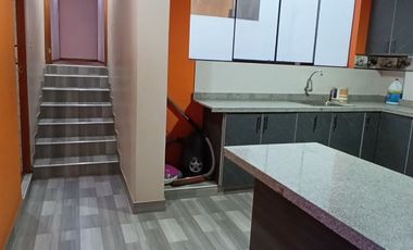 VENTA DE CASA EN SANTA CLARA URB. HIJOS DE APURIMAC 5TA ETAPA 2 DPTOS COCHERA