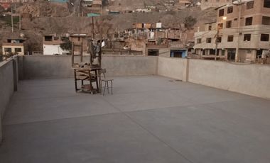 VENTA DE CASA EN SANTA CLARA URB. HIJOS DE APURIMAC 5TA ETAPA 2 DPTOS COCHERA