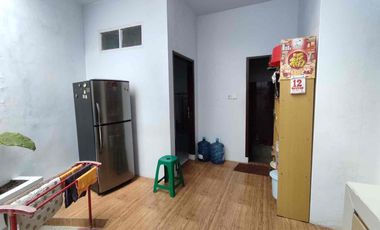 RUMAH MEWAH KOLAM RENANG CIREBON KOTA