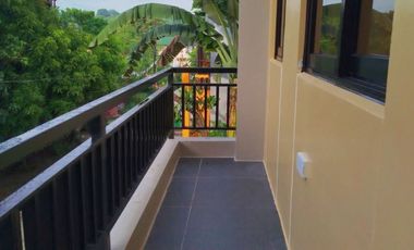 𝐅𝐨𝐫 𝐒𝐚𝐥𝐞: 𝐓𝐰𝐨-𝐒𝐭𝐨𝐫𝐞𝐲 𝐇𝐨𝐮𝐬𝐞 𝐚𝐧𝐝 𝐋𝐨𝐭 𝐢𝐧 𝐃𝐢𝐯𝐢𝐧𝐞 𝐌𝐞𝐫𝐜𝐲, 𝐒𝐚𝐧 𝐌𝐚𝐭𝐞𝐨, 𝐑𝐢𝐳𝐚𝐥