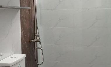 𝐅𝐨𝐫 𝐒𝐚𝐥𝐞: 𝐓𝐰𝐨-𝐒𝐭𝐨𝐫𝐞𝐲 𝐇𝐨𝐮𝐬𝐞 𝐚𝐧𝐝 𝐋𝐨𝐭 𝐢𝐧 𝐃𝐢𝐯𝐢𝐧𝐞 𝐌𝐞𝐫𝐜𝐲, 𝐒𝐚𝐧 𝐌𝐚𝐭𝐞𝐨, 𝐑𝐢𝐳𝐚𝐥