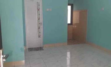 Dijual Rumah Siap Huni dan Murah di Mangku jln aspal Pajangan