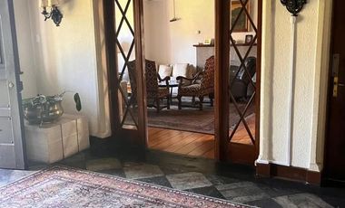 Venta De Casona En Barrio Central De Viña Del Mar