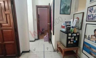 Casa/clinica con uso de suelo en venta