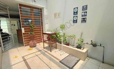 Casa/clinica con uso de suelo en venta