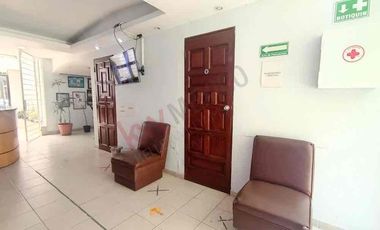 Casa/clinica con uso de suelo en venta