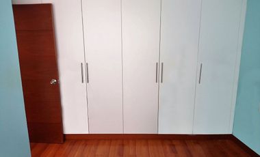 Surco VISTA ALEGRE – DÚPLEX Penthouse de Lujo de 4 Dorm + Balcón + Terraza + Cocina separada