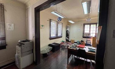 Arriendo Casa Oficina en Providencia - 5 Privados